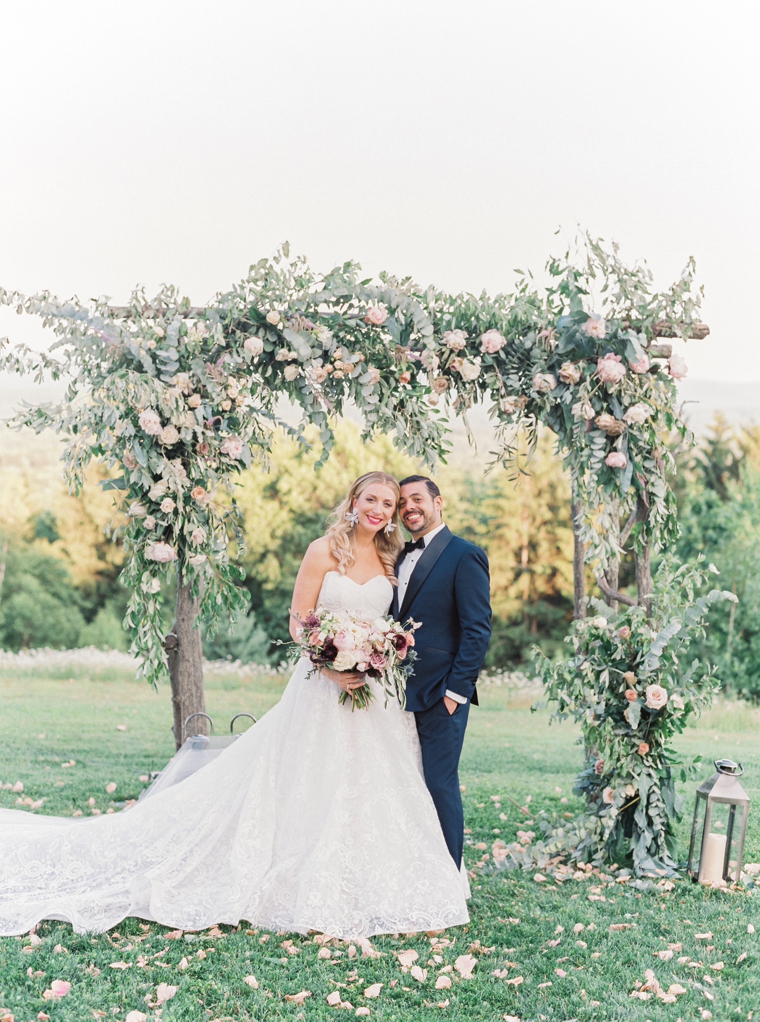 Kaitlyn + Tarek : Luxurious, Floral-Filled Cedar Lakes Estate Wedding ...